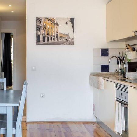 Charming Apartments In The Heart Of Lisbona Esterno foto