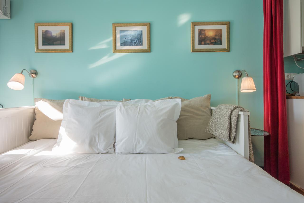 Charming Apartments In The Heart Of Lisbona Esterno foto