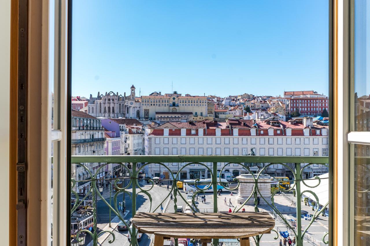 Charming Apartments In The Heart Of Lisbona Esterno foto